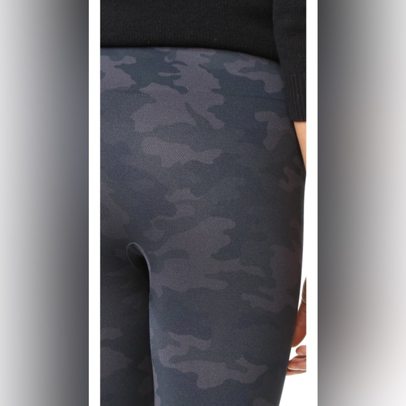 Spanx leggings (S) - Picture 7 of 16